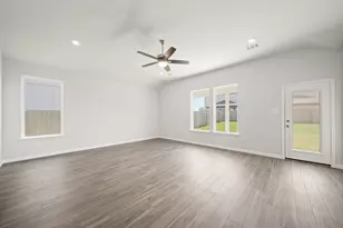 3017 Mistflower Trl, Brookshire, TX 77423 - Photo 7