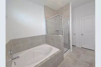 14214 Singing Oaks Trail, Houston, TX 77045 - Photo 25