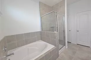 14214 Singing Oaks Trl, Houston, TX 77045 - Photo 25