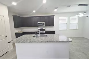 14214 Singing Oaks Trl, Houston, TX 77045 - Photo 13