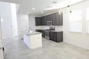 14214 Singing Oaks Trl, Houston, TX 77045 - Photo 11