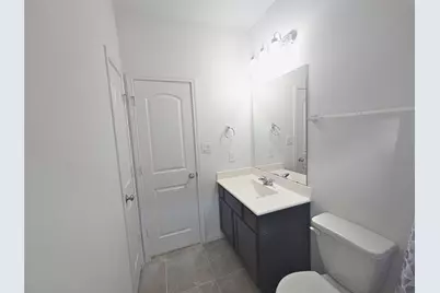 14214 Singing Oaks Trail, Houston, TX 77045 - Photo 29