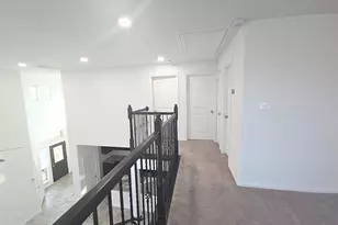 14214 Singing Oaks Trl, Houston, TX 77045 - Photo 19