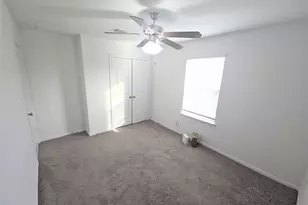 14214 Singing Oaks Trl, Houston, TX 77045 - Photo 27