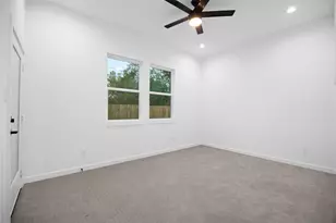 5125 Doolittle Blvd, Houston, TX 77033 - Photo 19