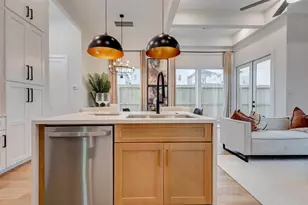 3305 St Emanuel St, Houston, TX 77004 - Photo 9