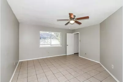 10111 King Ranch Lane, Sugar Land, TX 77498 - Photo 9