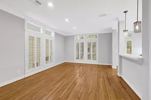 1512 W Clay St, Houston, TX 77019 - Photo 9