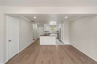 2519 Bering Drive #3, Houston, TX 77057 - Photo 5