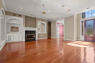 299 Wedgewood Dr, Montgomery, TX 77356 - Photo 11