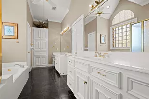 299 Wedgewood Dr, Montgomery, TX 77356 - Photo 19