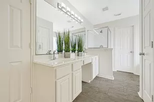 13803 Vickston Ln, Houston, TX 77014 - Photo 19
