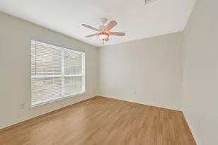 13803 Vickston Ln, Houston, TX 77014 - Photo 25