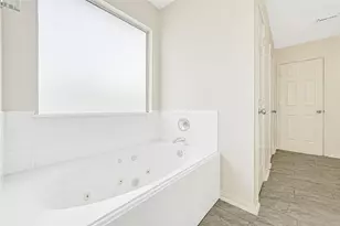 13803 Vickston Ln, Houston, TX 77014 - Photo 21