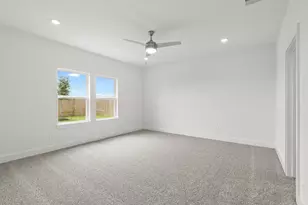 15130 Cibolo Ln, Baytown, TX 77523 - Photo 13