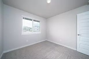 7411 Victoria Brook Trace, Richmond, TX 77407 - Photo 9