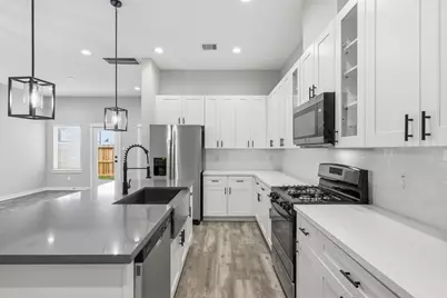 411 Stonework Landing Lane, Houston, TX 77076 - Photo 11