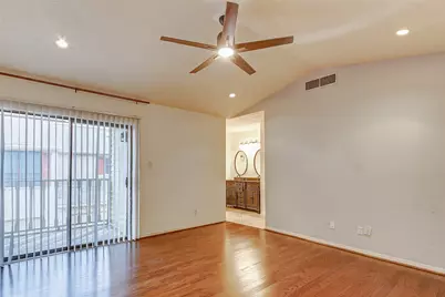 7350 Kirby Drive #5, Houston, TX 77030 - Photo 11