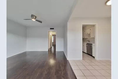 600 19th Street #17, Galveston, TX 77550 - Photo 3