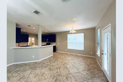 5124 Arborwood Drive, League City, TX 77573 - Photo 9