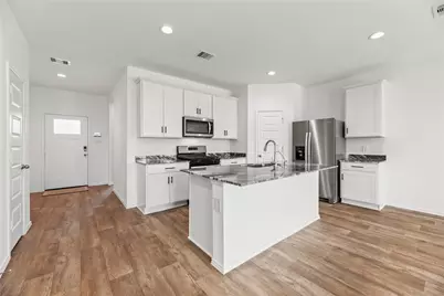 2815 Magnolia Blossom Lane, Rosenberg, TX 77469 - Photo 5
