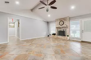 9223 Sandstone St, Houston, TX 77036 - Photo 9