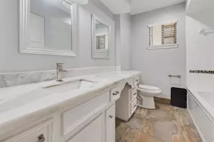 9223 Sandstone St, Houston, TX 77036 - Photo 19