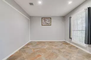 9223 Sandstone St, Houston, TX 77036 - Photo 5