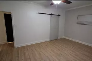 1811 Emerald Lake Ct, Houston, TX 77062 - Photo 15