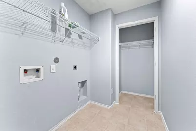 12038 Helvick Crescent Avenue, Houston, TX 77051 - Photo 13