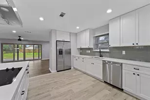 714 Golden Bear Ln, Kingwood, TX 77339 - Photo 11