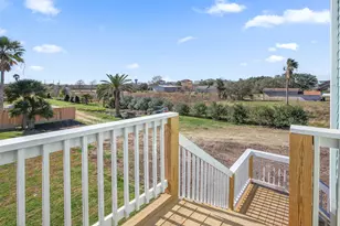 2211 Avenue A, San Leon, TX 77539 - Photo 33