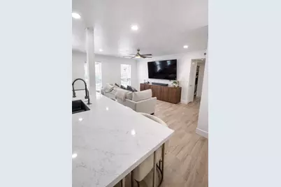 361 N Post Oak Lane #145, Houston, TX 77024 - Photo 15