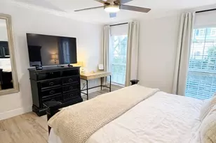 361 N Post Oak Ln, Houston, TX 77024 - Photo 23