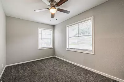 1539 Pleasantville Drive, Houston, TX 77029 - Photo 17