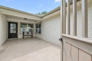 1402 Lehman St, Houston, TX 77018 - Photo 3