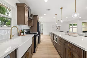 1402 Lehman St, Houston, TX 77018 - Photo 9