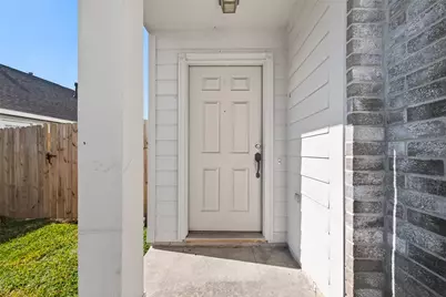 14142 Bishop Bend Lane, Houston, TX 77047 - Photo 5