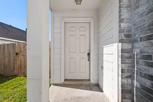 14142 Bishop Bend Ln, Houston, TX 77047 - Photo 5