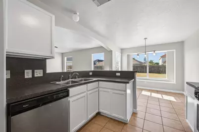 14142 Bishop Bend Lane, Houston, TX 77047 - Photo 15