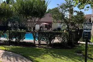 2120 El Paseo St, Houston, TX 77054 - Photo 5
