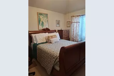 16302 Goanna Court, Sugar Land, TX 77498 - Photo 13