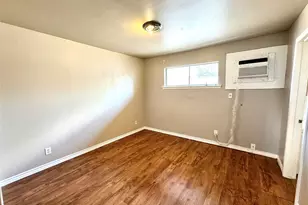 1755 Colquitt St, Houston, TX 77098 - Photo 3