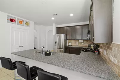 2527 Cold River Drive, Humble, TX 77396 - Photo 5