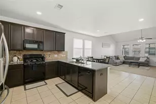 2527 Cold River Dr, Humble, TX 77396 - Photo 3