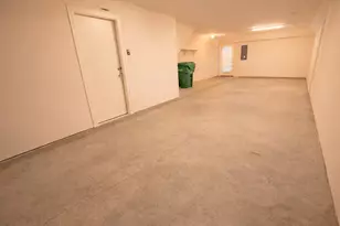 2710 Hullsmith Dr, Houston, TX 77063 - Photo 19