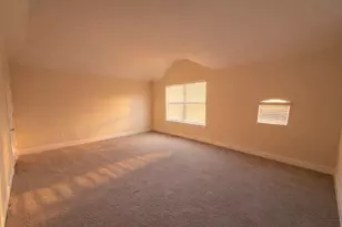 2710 Hullsmith Dr, Houston, TX 77063 - Photo 9