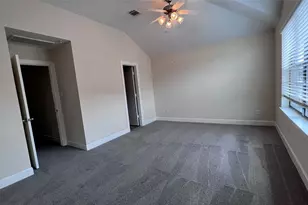 2710 Hullsmith Dr, Houston, TX 77063 - Photo 19