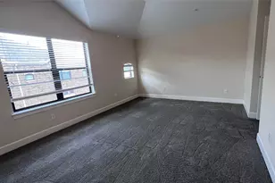 2710 Hullsmith Dr, Houston, TX 77063 - Photo 21