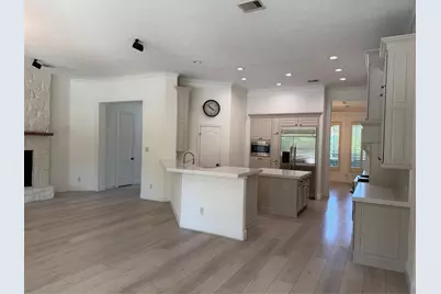 7242 Lake Paloma Trail, The Woodlands, TX 77389 - Photo 5